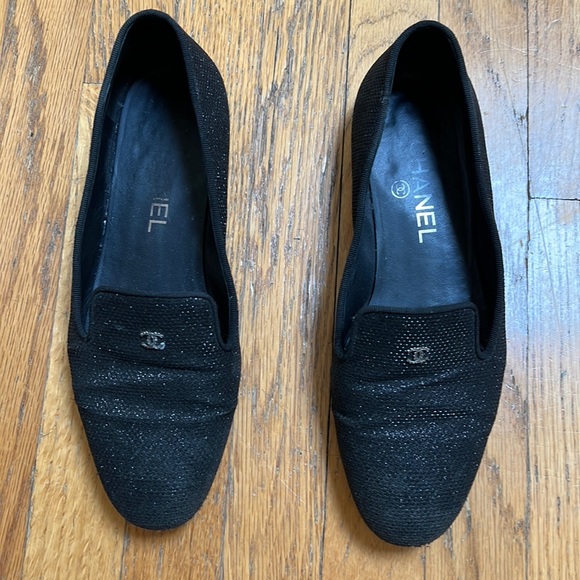 CHANEL - Picture 5 of 5